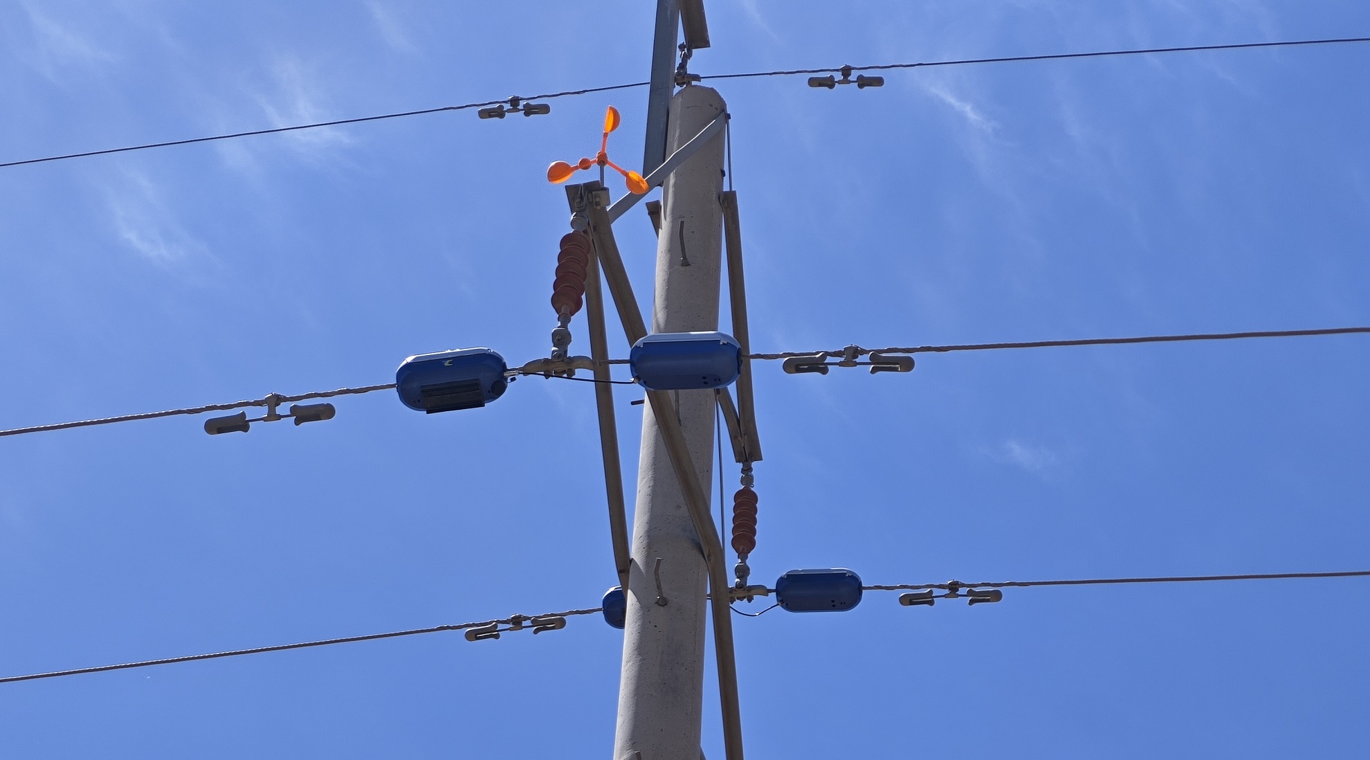 輸電線路分布式故障定位裝置.jpg