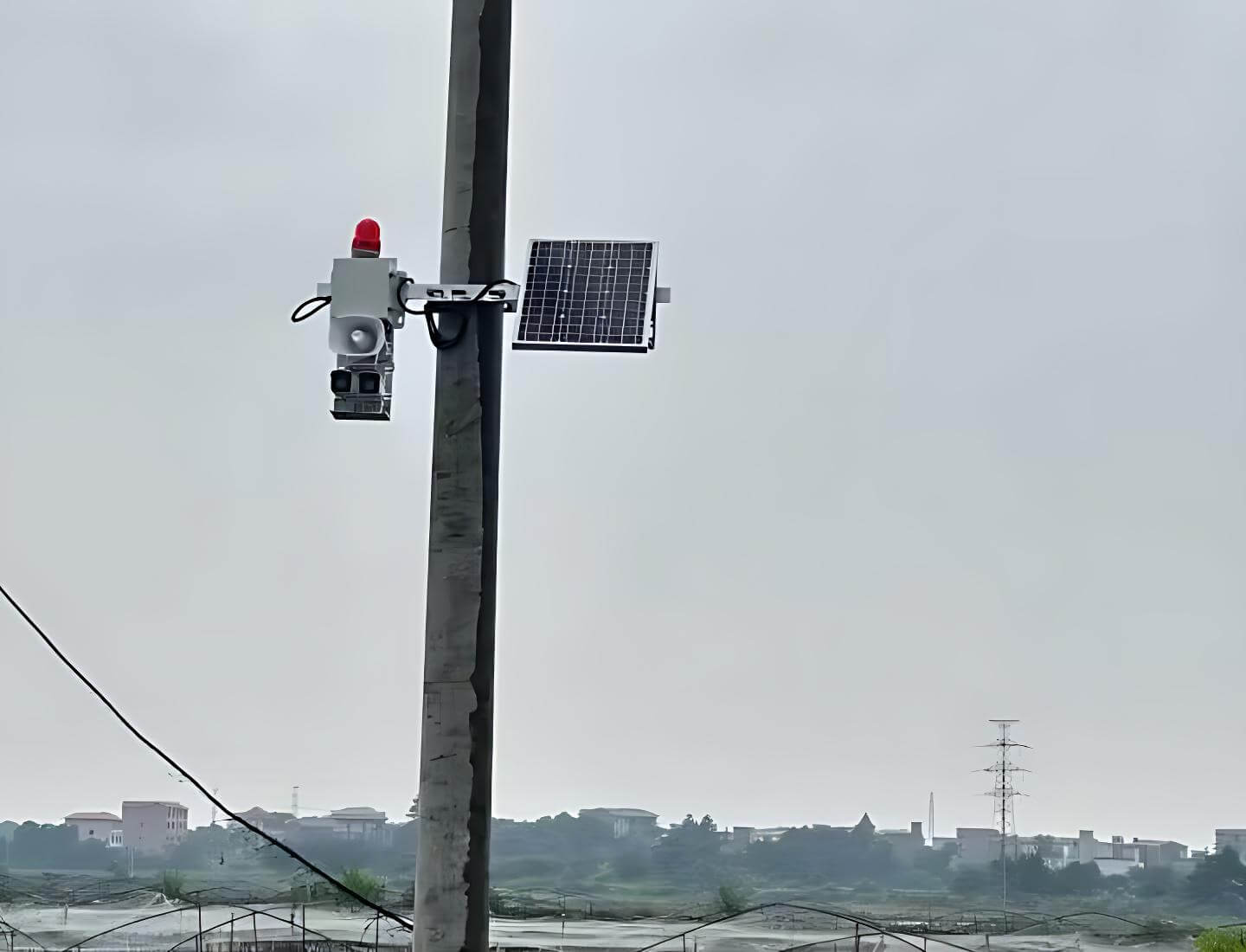 電力廊道限高預(yù)警裝置.jpg